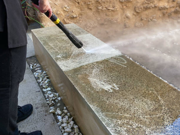 Best Affordable Pressure Washing  in Inverness, FL
